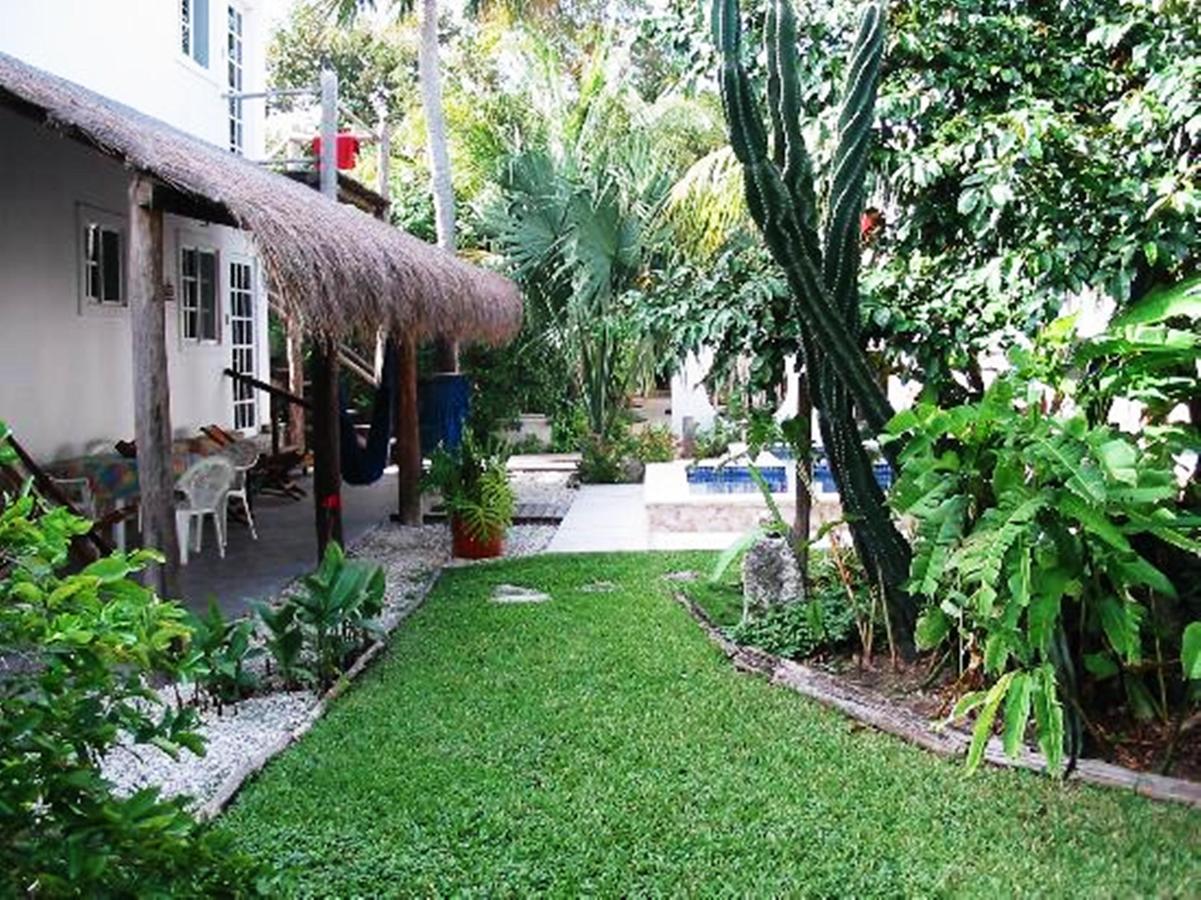 Villa Escondida Guest House Cozumel Downtown 외부 사진