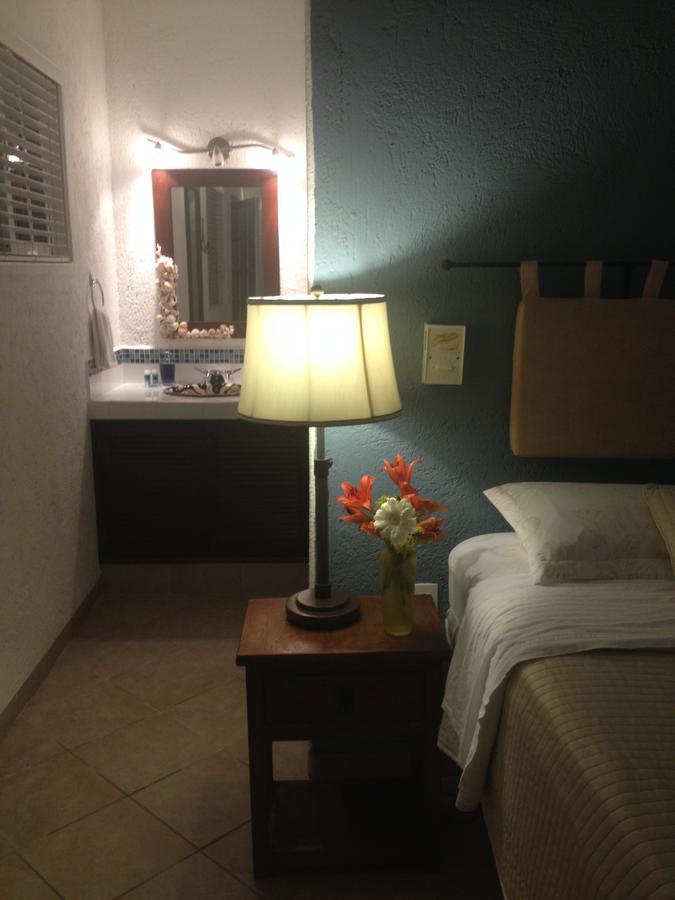 Villa Escondida Guest House Cozumel Downtown 외부 사진