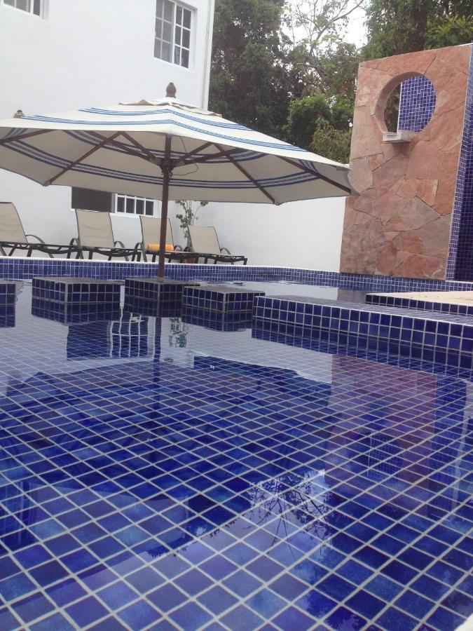 Villa Escondida Guest House Cozumel Downtown 외부 사진